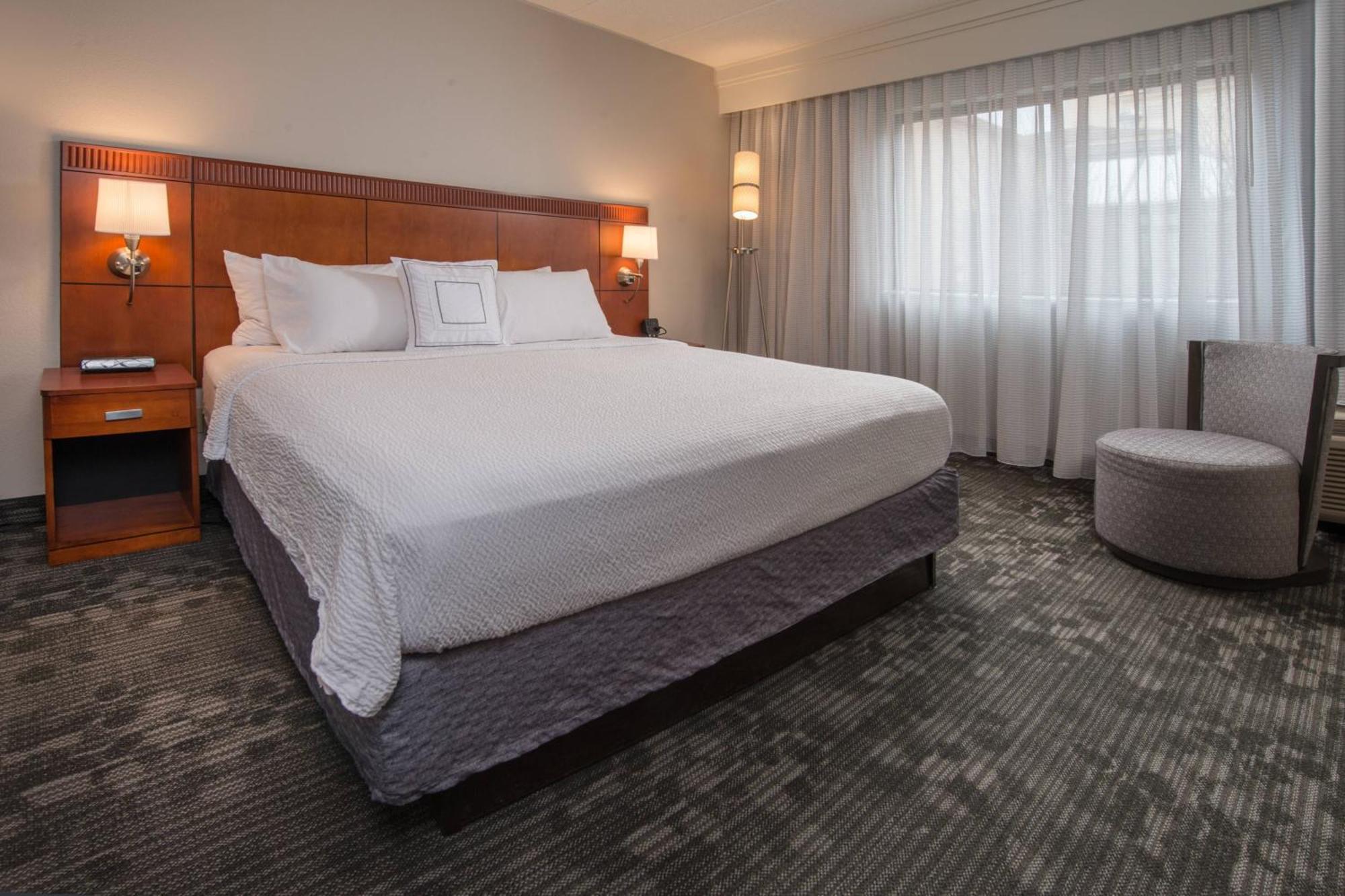 Hotel Courtyard By Marriott Fairfax Fair Oaks Exterior foto