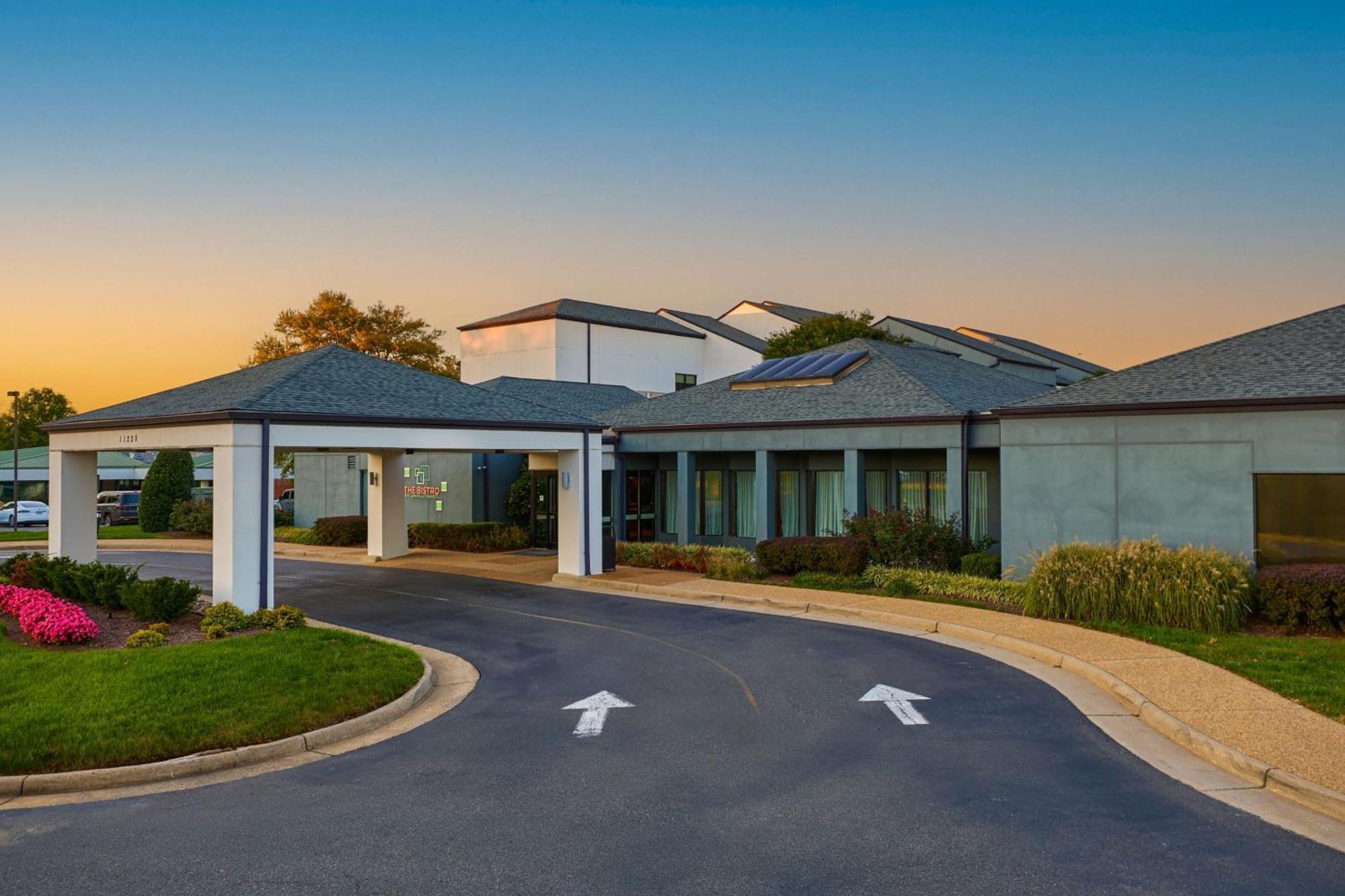 Hotel Courtyard By Marriott Fairfax Fair Oaks Exterior foto